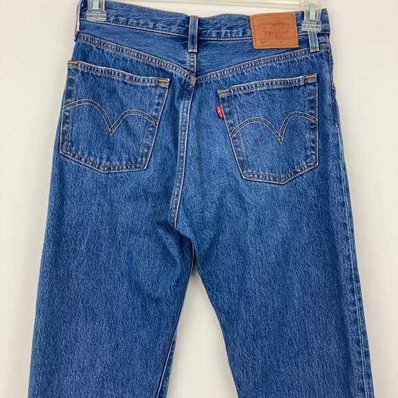 Levi's 501 Straight Leg Jeans Size 26 x 32 Oxnard Athens Button Fly 100% Cotton - Picture 6 of 15